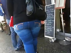 MM71 BBW ass in tight jeans in the street