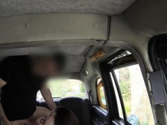 Super Hot Lady Pays Blowjob In The Cab