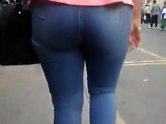 Great Butt Walking In Jeans
