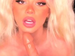 Hot Blonde Live Fuck Toys Webcam Chat Sexshow