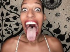 Goldenlace Open Mouth Goddess